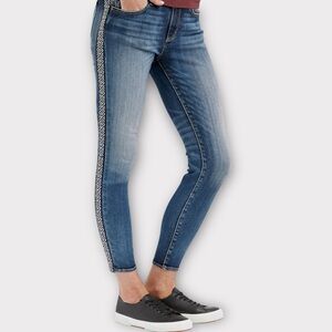DRIFTWOOD Jackie Embroidered Skinny Jeans 30 High Rise Aztec Stripe Boho Chic